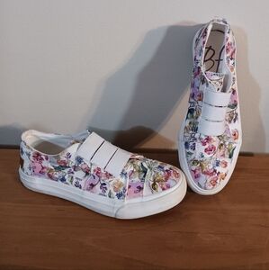 Blowfish Malibu Slip On Sneaker Women Size 7